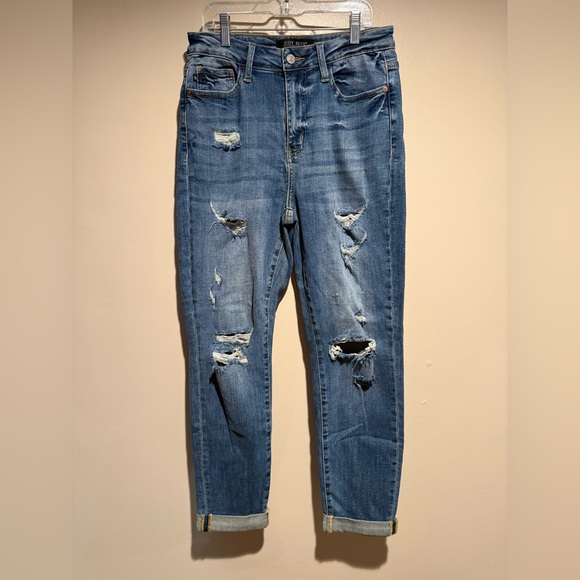 Judy Blue Denim - Judy Blue Boyfriend Fit Jeans Size 7/28 Stretch distressed